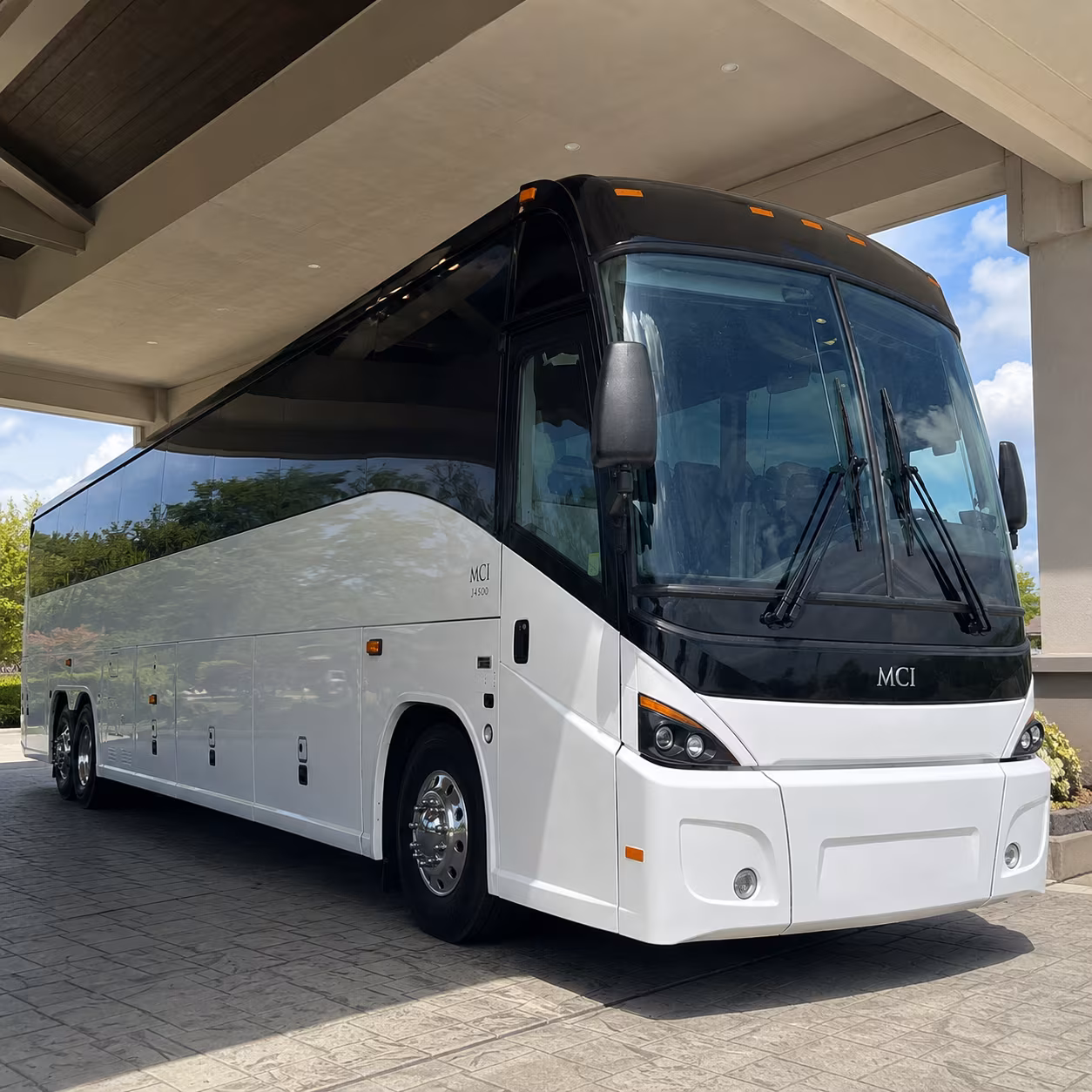 employee shuttle buses for apple park contractors and silicon valley campuses